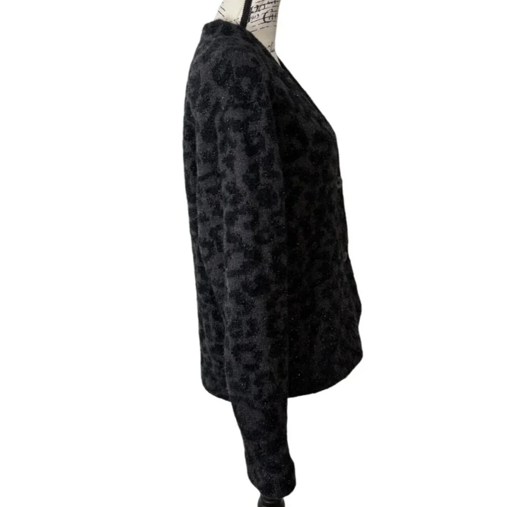 Lululemon Jacquard Cardigan Knit Leopard Graphite Grey Black Merino Wool XS - Picture 4 of 11